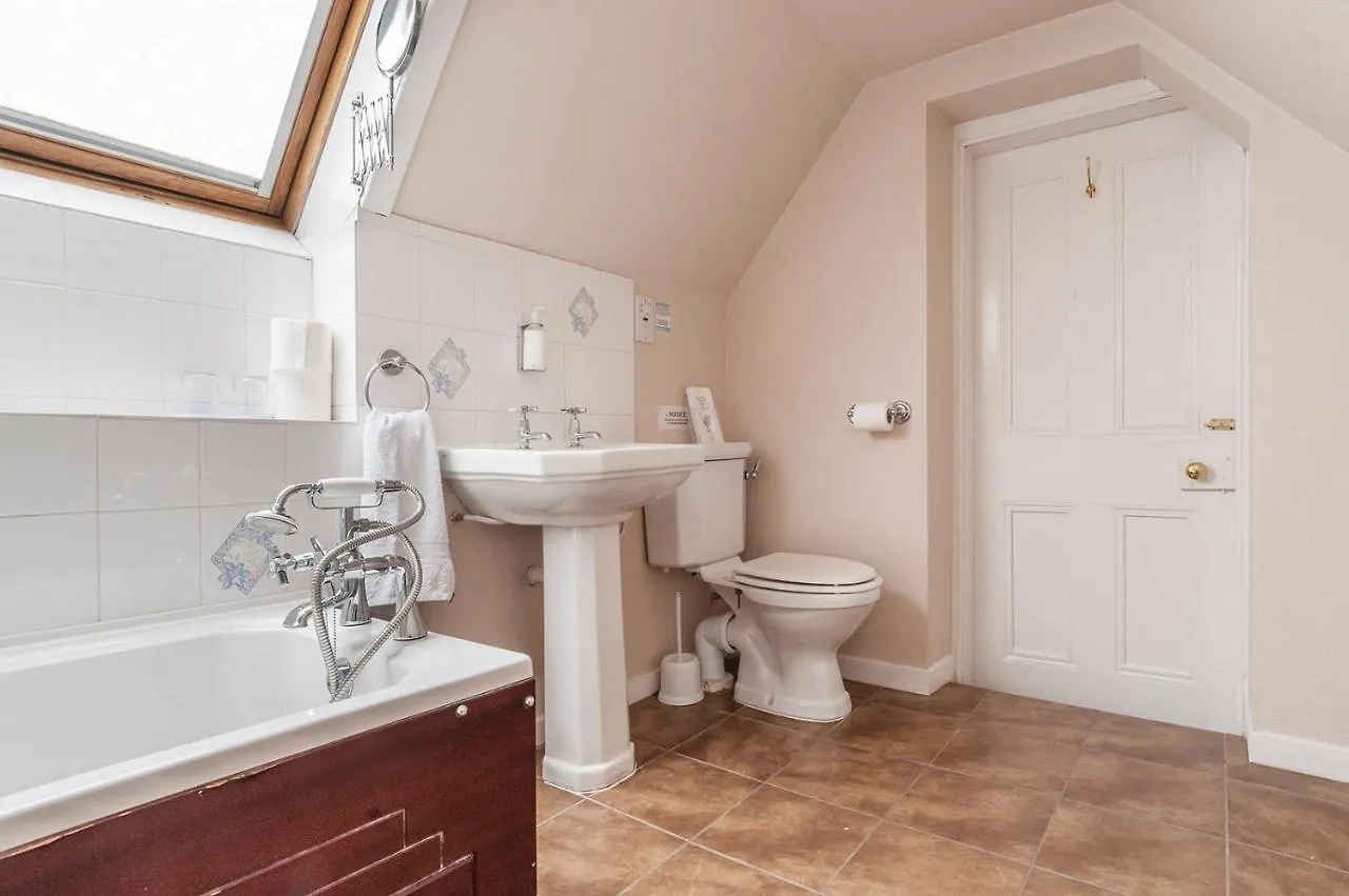 Aynetree Guest House Edinburgh