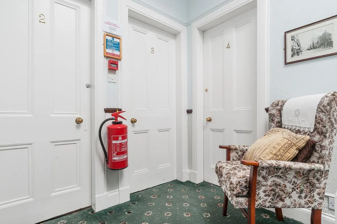 Aynetree Guest House Edinburgh