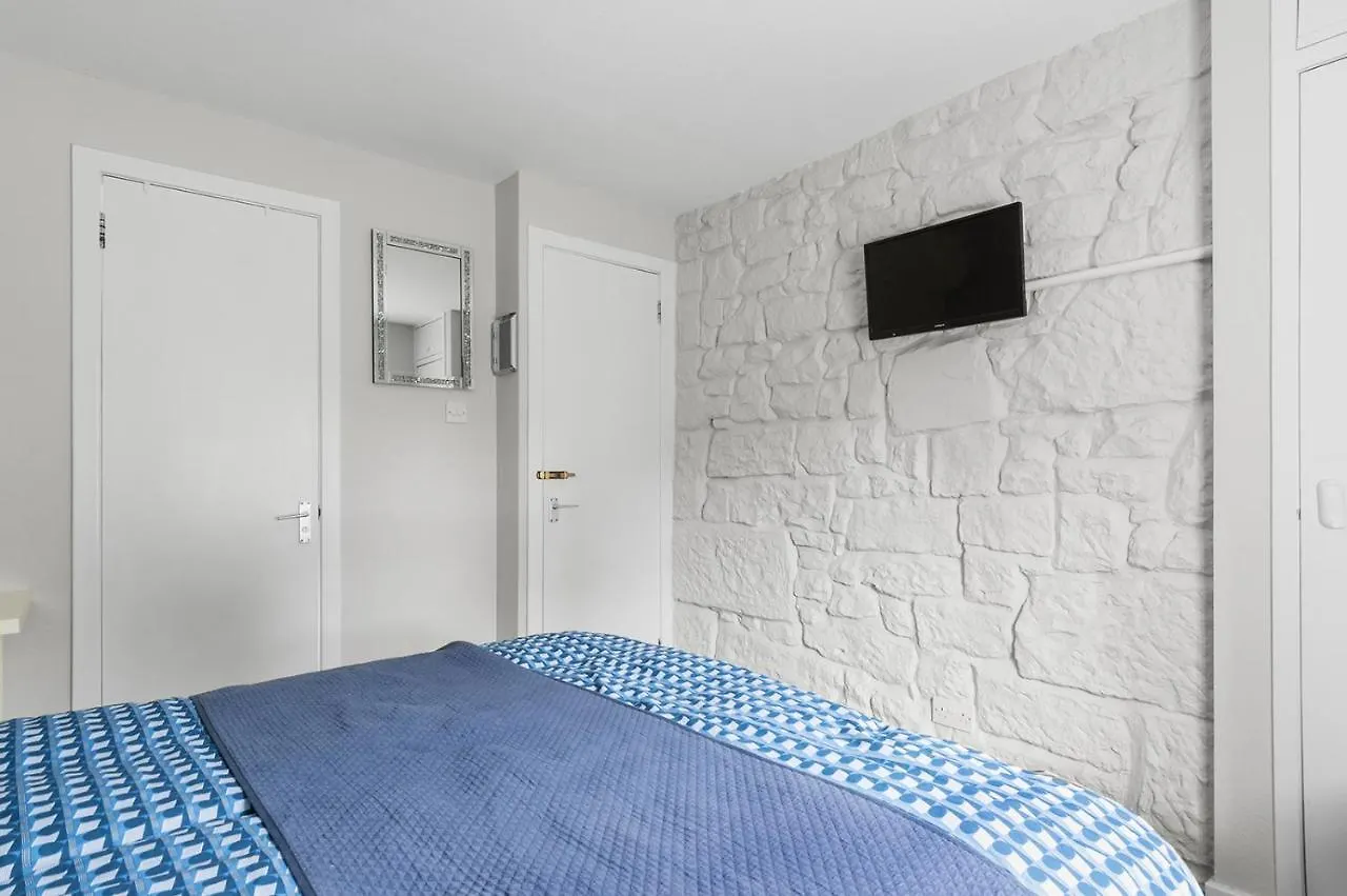 Aynetree Guest House إدنبرة